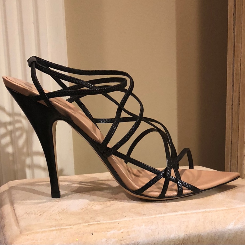 NIB GUCCI CAGE 9-9.5